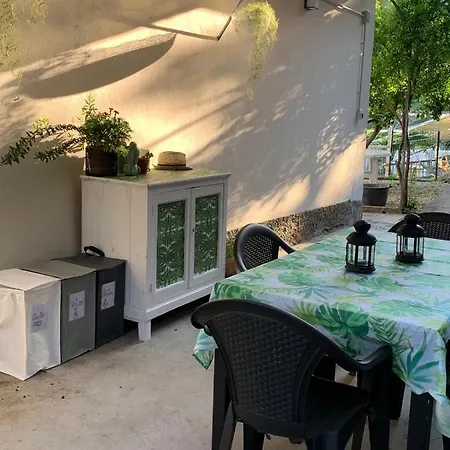 La Casetta In Collina Nyaraló