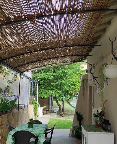 La Casetta In Collina Feriehus *