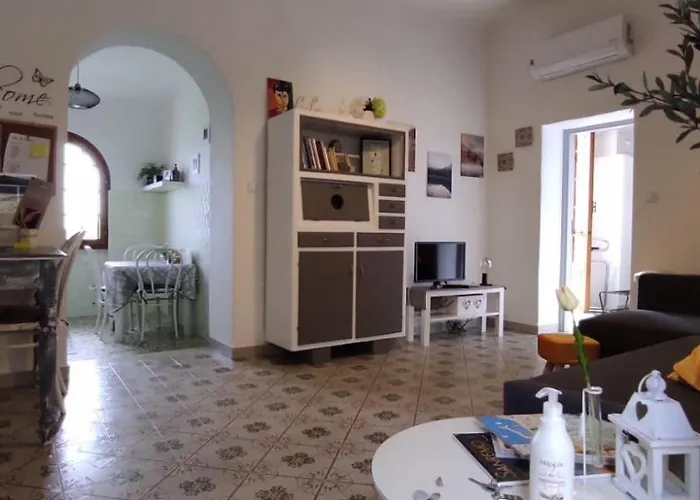 Prázdninový dům La Casetta In Collina Sanremo